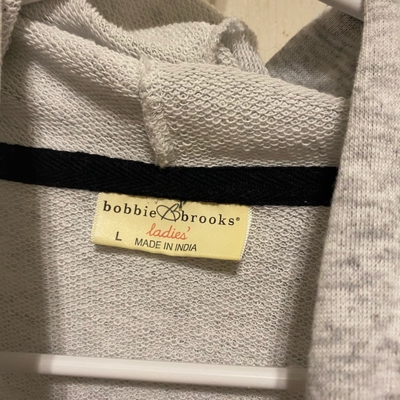 Sweatshirt - Picture 2 of 2